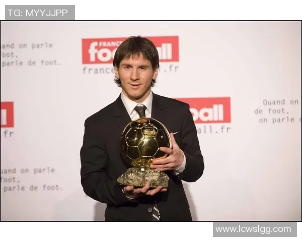 乌克兰足球明星梅西的传奇之路与世界足坛的辉煌成就