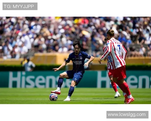 全球足球明星盘点及其辉煌成就解析 全球足球明星盘点及其辉煌成就解析