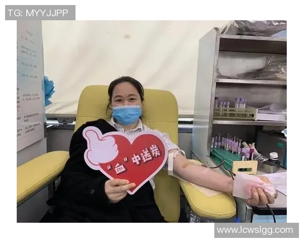 足球明星携手助力孩子梦想成真点燃希望的火焰