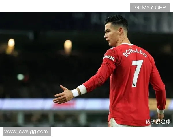 足球明星的魅力与荣耀背后那些令人艳羡的美女老婆们的故事与生活