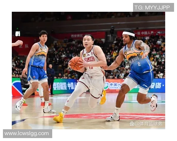 第10轮精彩对决江苏队迎战新疆队决战篮球场上的荣耀与激情 第10轮精彩对决江苏队迎战新疆队决战篮球场上的荣耀与激情