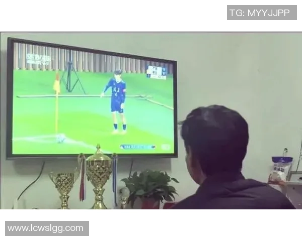 炫技足球明星的魅力与风采揭秘他们如何在绿茵场上闪耀光芒